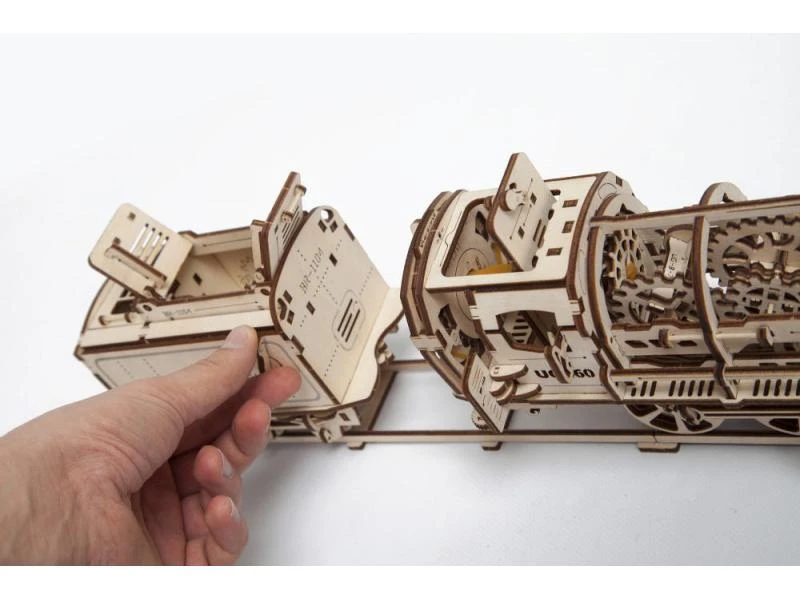 Ugears Bausatz Lokomotive mit Schlepptender 9 Ugears Bausatz Lokomotive mit Schlepptender – Bild 7