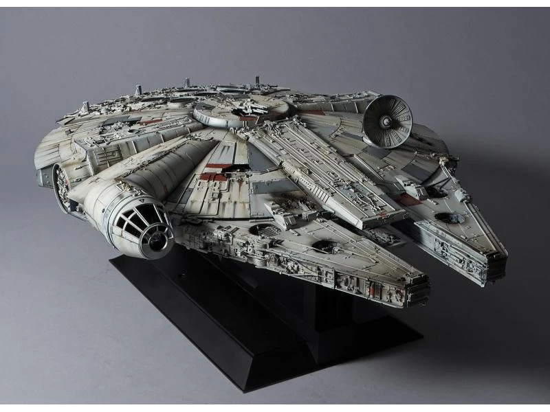 Revell Bausatz Star Wars Millenium Falcon Perfect Grade 1:72 7 Revell Bausatz Star Wars Millenium Falcon Perfect Grade 1:72 – Bild 5
