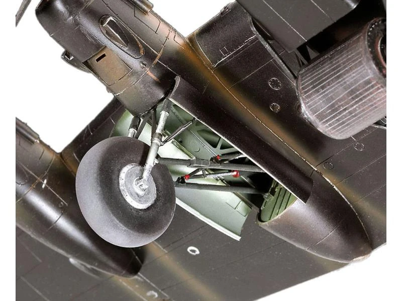 Revell Bausatz Avro Lancaster Dambuster 1:72 7 Revell Bausatz Avro Lancaster Dambuster 1:72 – Bild 5